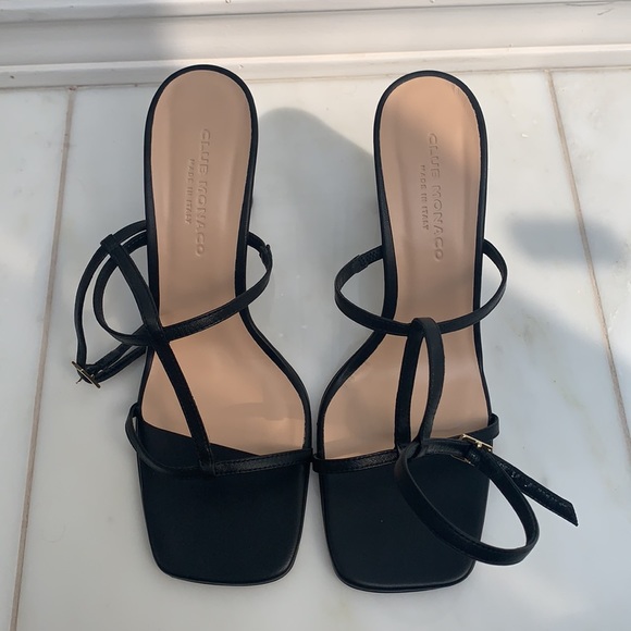 Club Monaco Catiey Heels - Picture 3 of 7